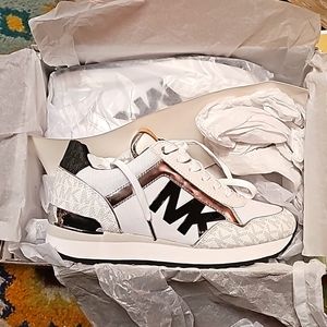 Michael Kors 6.5 Shoes